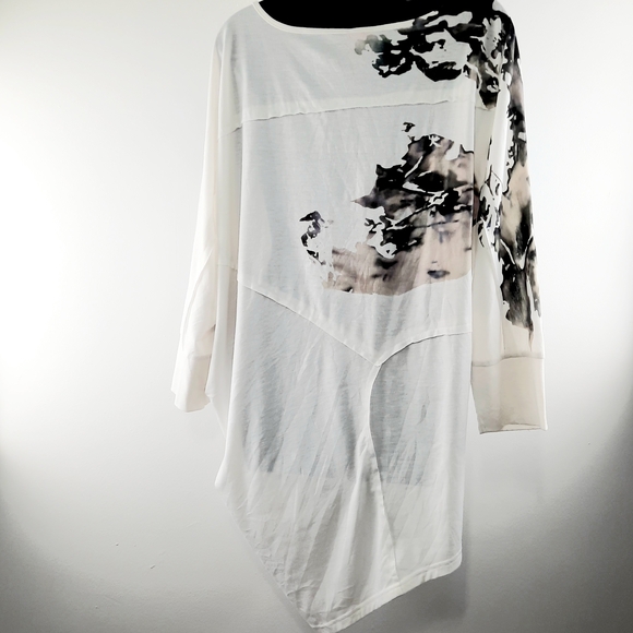 NWOT Simon Chang Monochrome Artistic Tunic - Picture 7 of 14